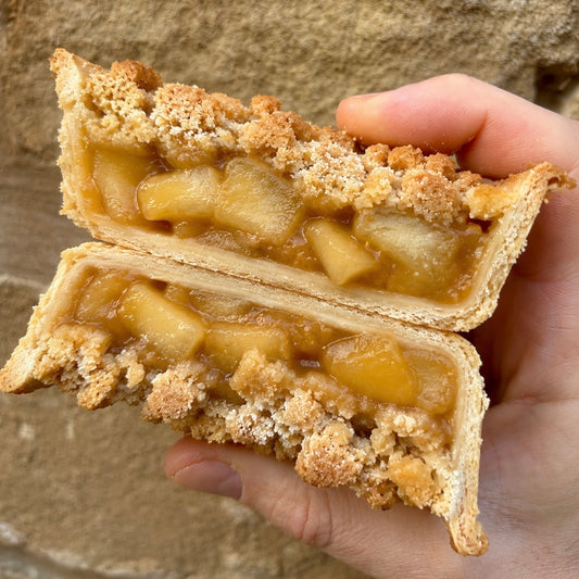Bramley Apple Crumble Pie