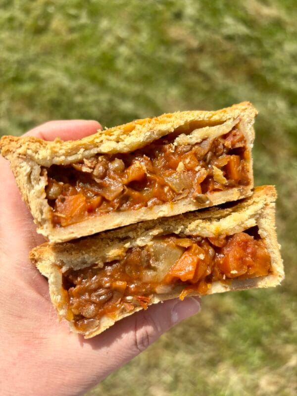 Plant Powered Roast Med Veg & Lentil Pie - Image 2