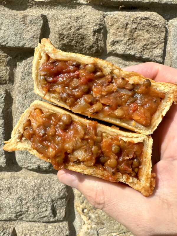 Plant Powered Roast Med Veg & Lentil Pie